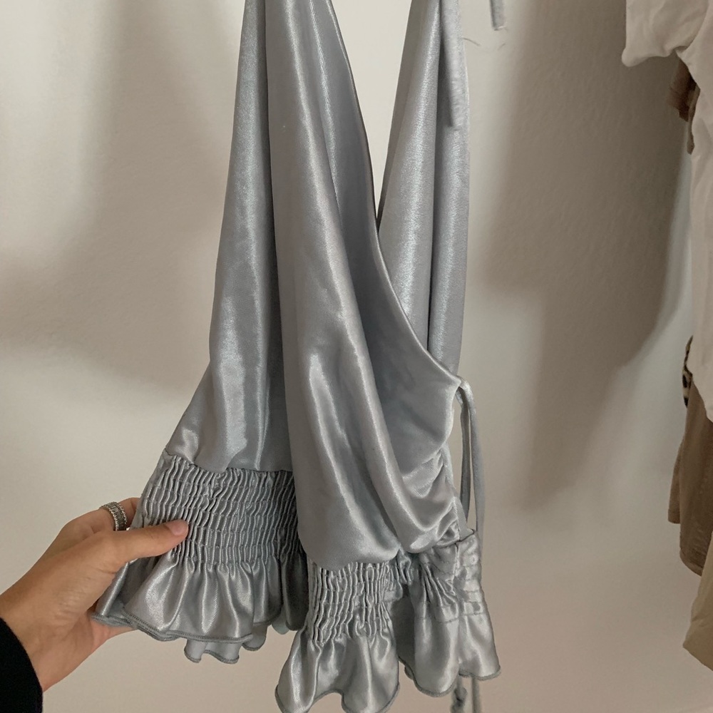 💕ON HOLD💕 Silver Ruffle Tank - Picture 5 of 8
